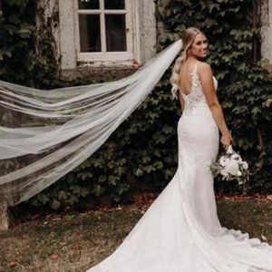 108" cathedral length veil, brand new